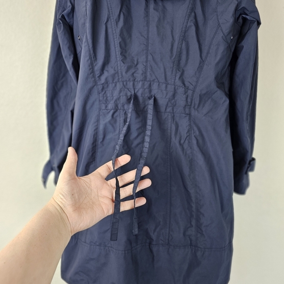 Cole Haan Packable Hooded Rain Jacket - Picture 7 of 15